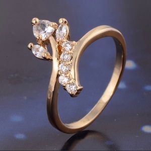 Gold Plated Crystal Fashion Circle Women Ring